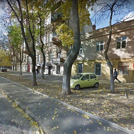 Квартира В Центре Одессы 敖德萨 外观 照片
